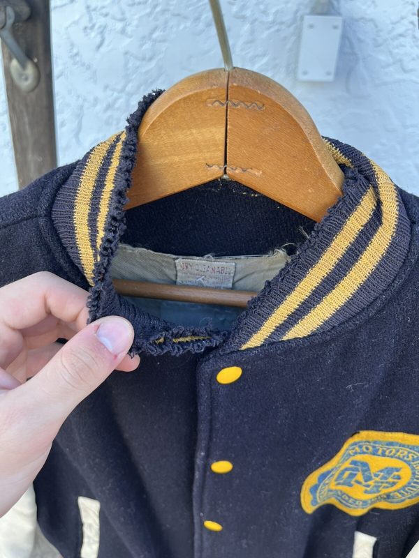 1950s 60s General Motors Institute Varsity Jacket, Leather Sleeves, photo 4